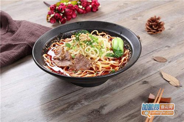 冰城外婆铁锅焖面加盟费
