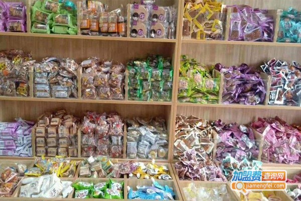 笨笨熊休闲零食加盟门店