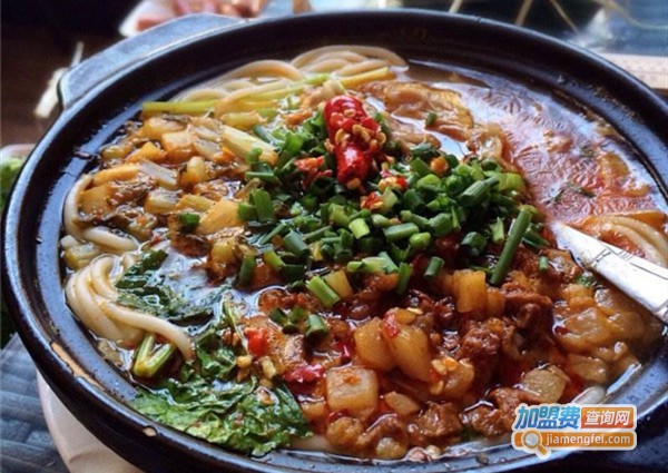蜀王砂锅米线加盟店