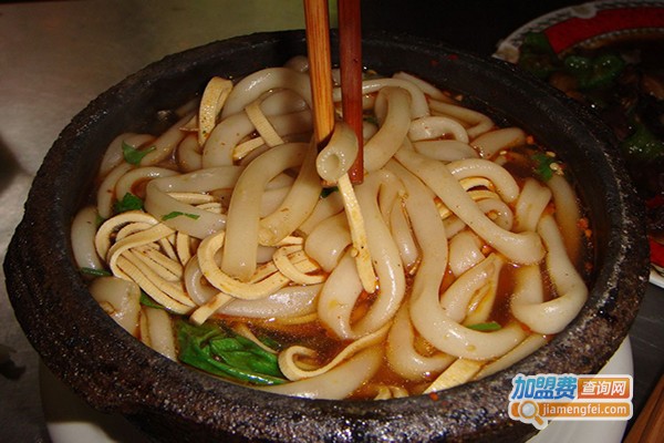 襄阳砂锅土豆粉加盟费