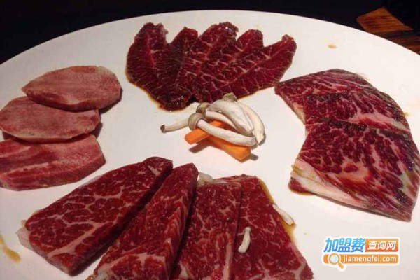 轩蔽自助烤肉加盟费