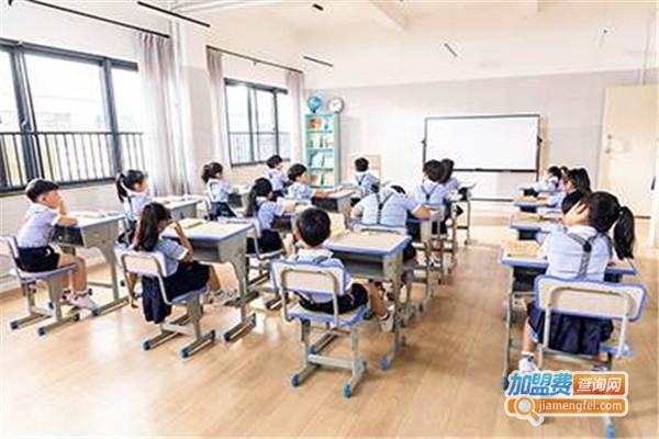 小学培训班加盟费