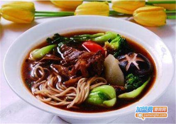 牛家人大碗牛肉面加盟