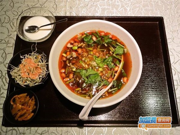 功夫张酸辣粉肉夹馍加盟费