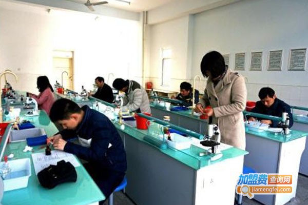 中学辅导班加盟费