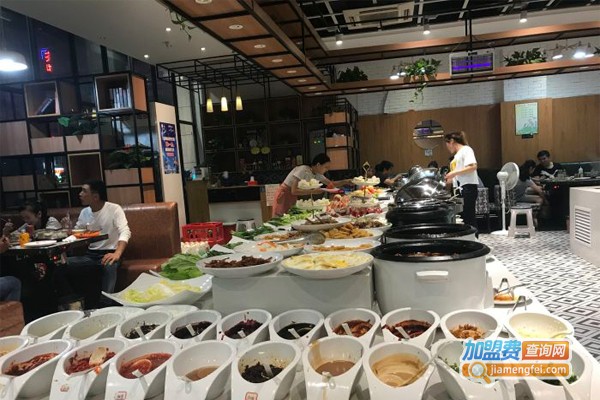 肉多多自助烤肉火锅加盟门店