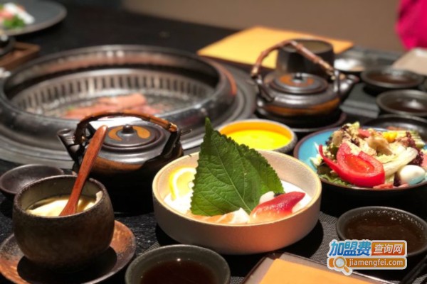 众兽山日式烧肉加盟店