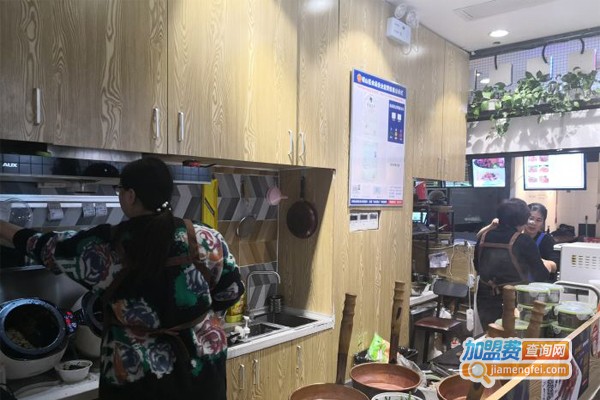 云夫园云南小吃加盟门店