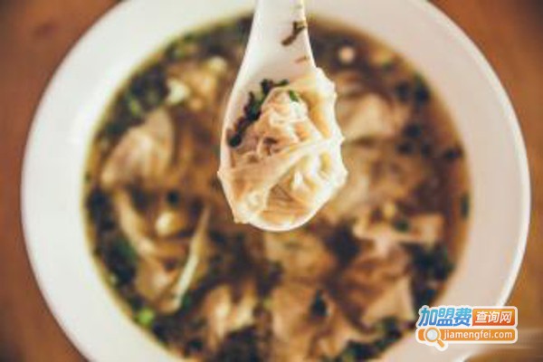 老阿妈妮馄饨店加盟费