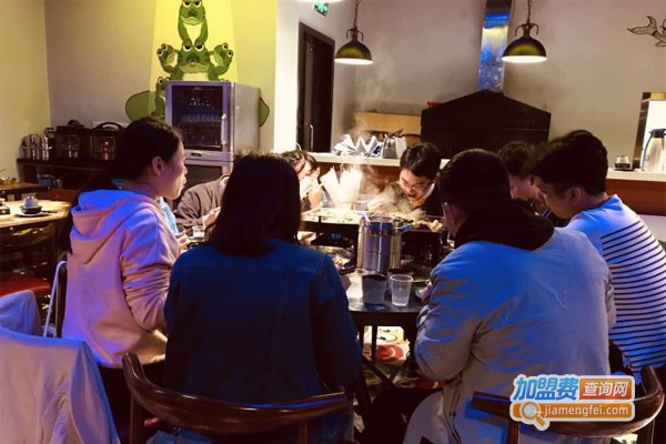 牛蛙恋上鱼火锅加盟门店