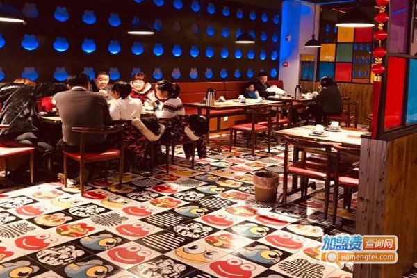 牛蛙恋上鱼火锅加盟门店