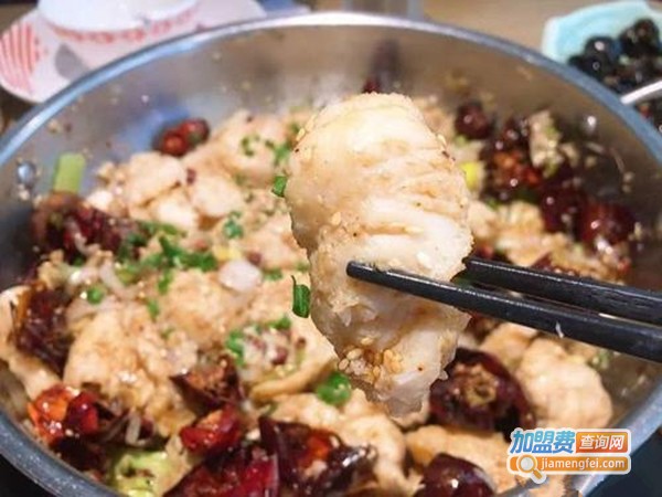 郭八两鸡肉饭加盟费