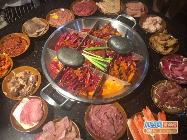 铁锅门火锅加盟店