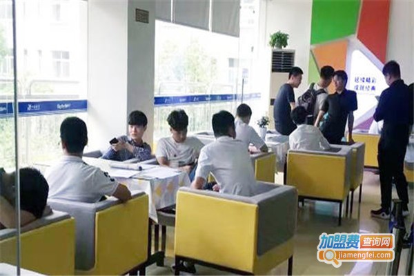 一点易教育加盟费