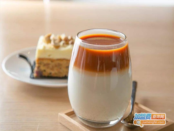 浦纳奶茶加盟店