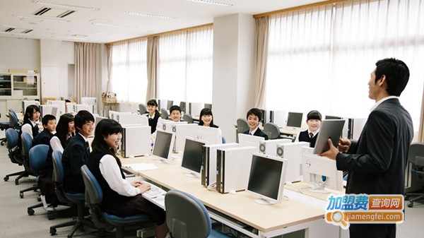 新语汇国际语言培训加盟费