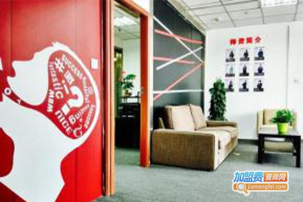 朗加教育加盟费