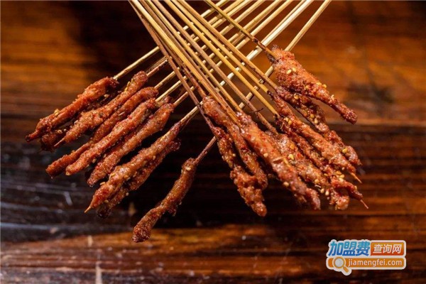 梅河小粉房鲽鱼头和小串加盟费