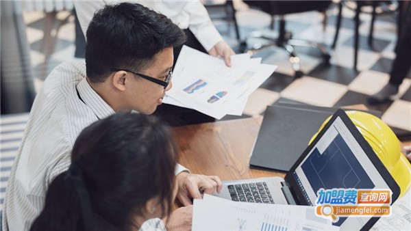 深造了培训网加盟费