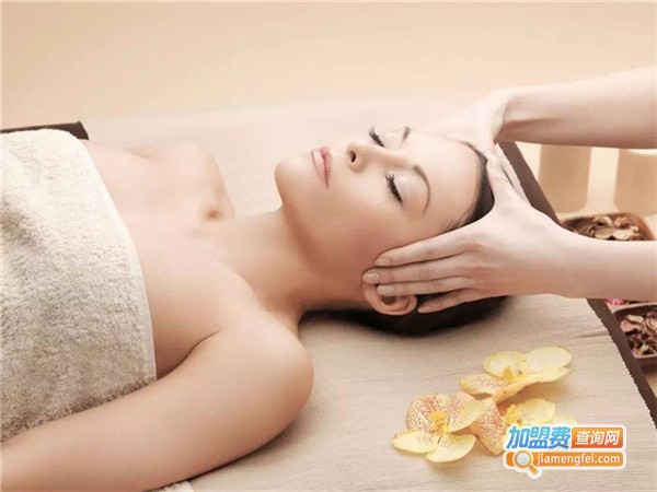 小秋绿色美容加盟费
