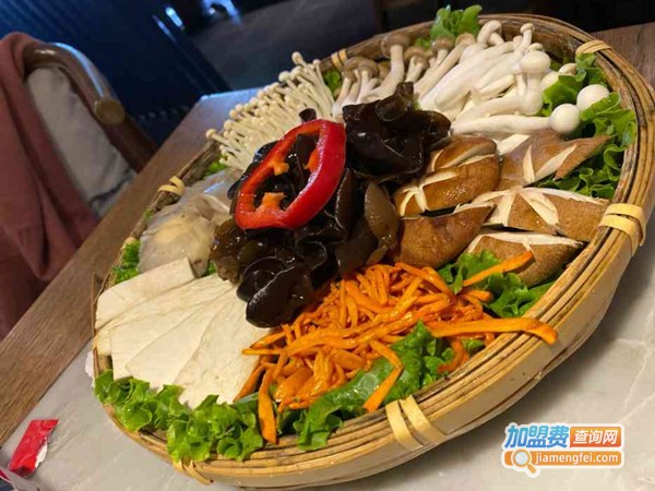 尚尚仙猪肚鸡火锅加盟门店