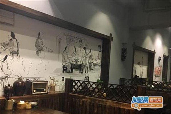 辣盆盆麻辣小龙虾加盟费