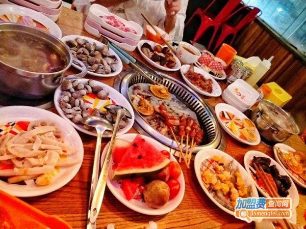 出色海鲜自助火锅加盟门店