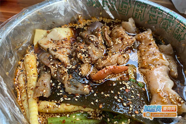 脸谱巴蜀冒菜加盟门店
