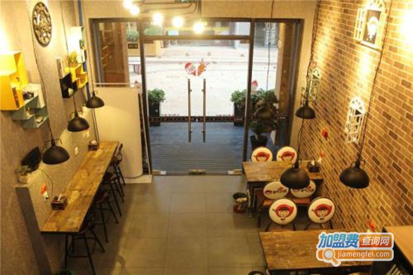 尚禾佳麻辣烫加盟门店
