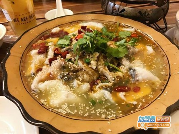 荷塘酸菜鱼加盟门店
