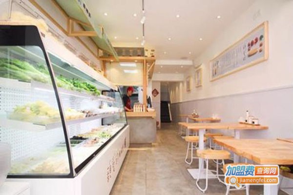 美食美客麻辣烫加盟门店