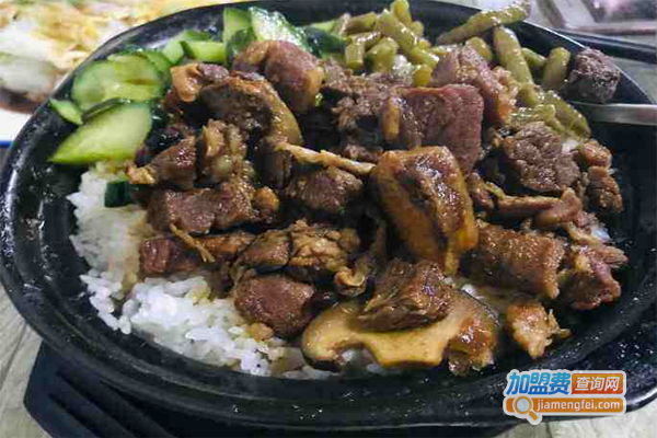 三哥煲仔饭加盟费