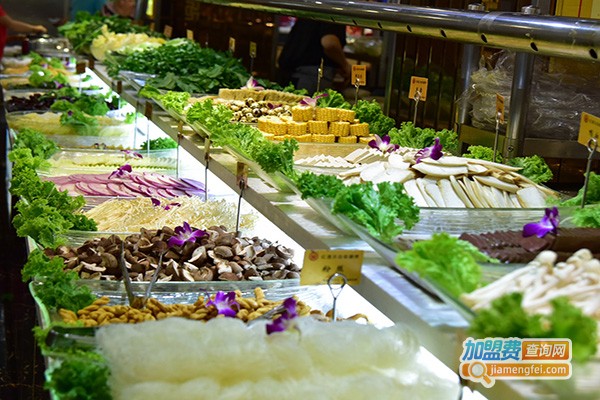 红透天自助涮烤加盟门店