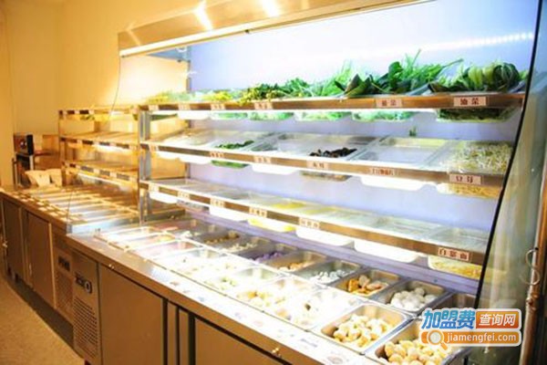 马金轮麻辣烫加盟门店