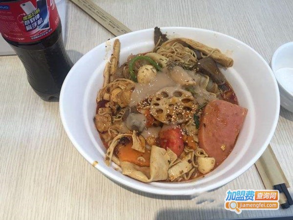 红太狼麻辣烫加盟门店