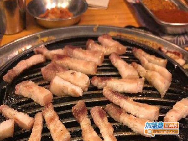 喜鹊烤肉加盟费