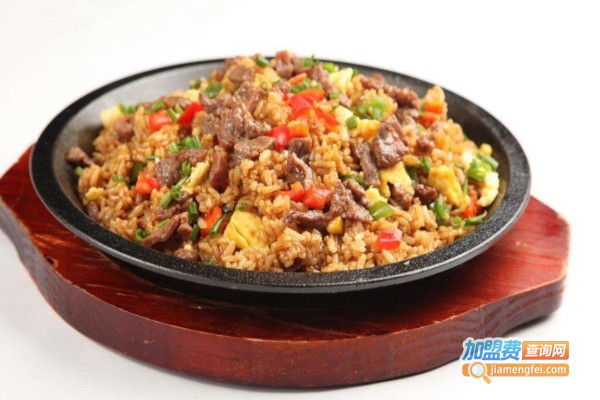 泰食尚铁板炒饭加盟店