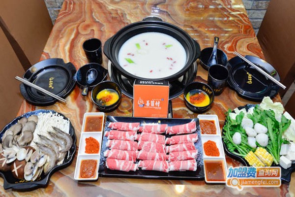 善苜村时尚休闲餐厅加盟门店