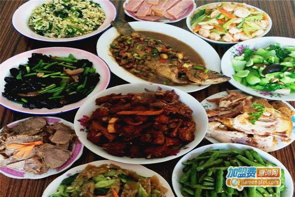 东锅先生餐厅加盟费