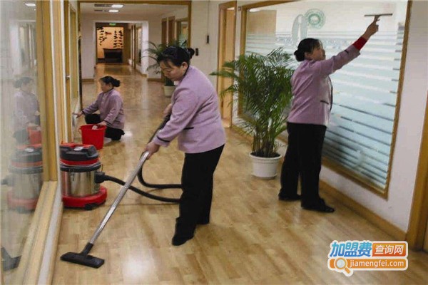 李香家政加盟费