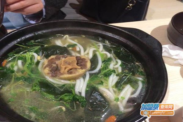 思思米线加盟门店