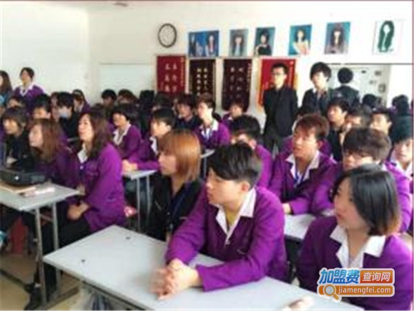 东青美容美发培训加盟费
