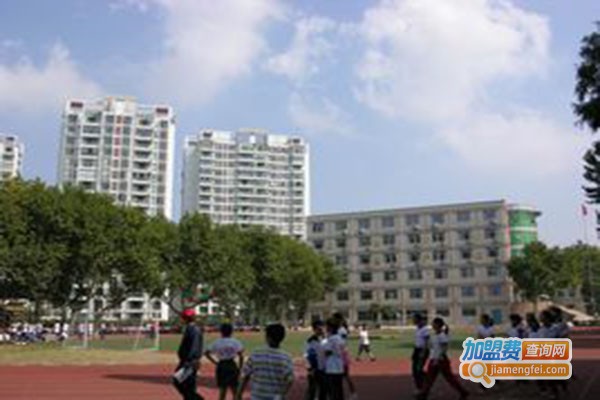 九朵教育加盟门店