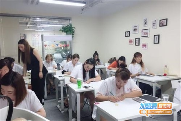 韩影美甲纹绣培训加盟