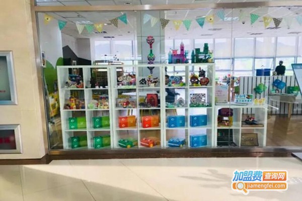 touchBOX小创客体验馆加盟门店