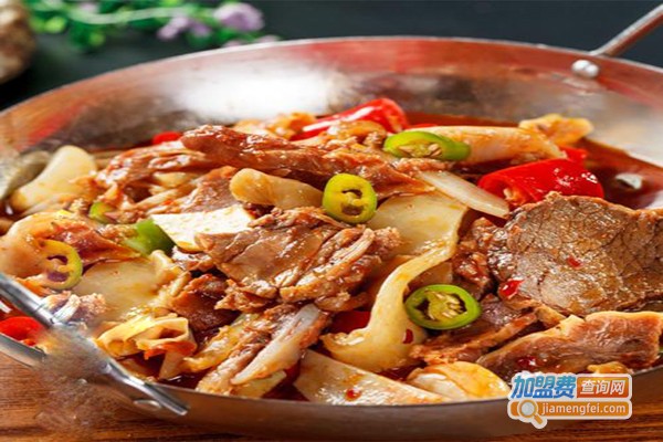 渝香坨坨牛肉香锅加盟门店