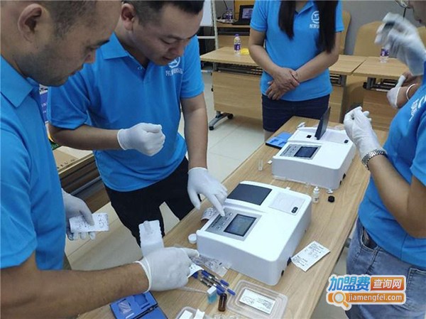 e易洁汽车美容养护店加盟费