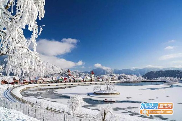 西岭雪山滑雪场加盟门店