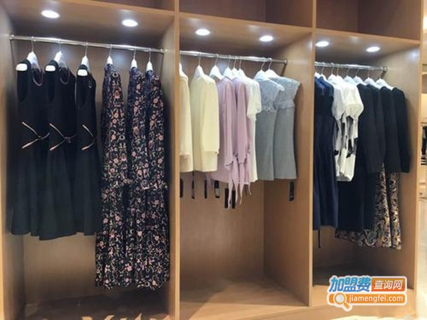 千姿惠Qanzhui女式服装加盟门店