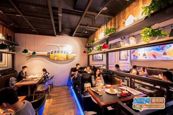 小周酸菜鱼加盟门店
